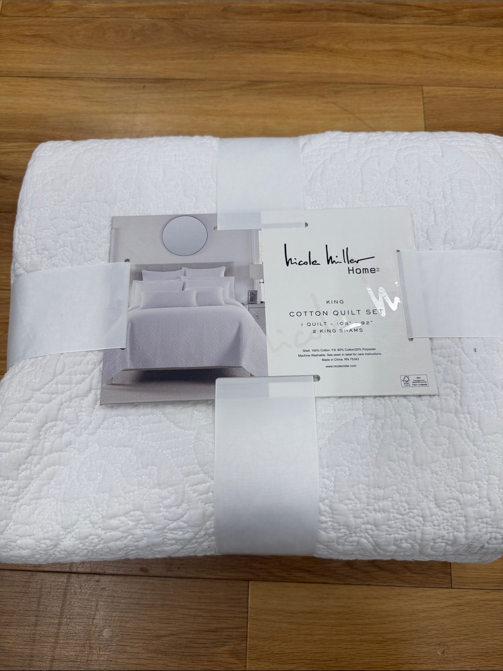 NICOLE MILLER HOME
3pc Quilt Set
